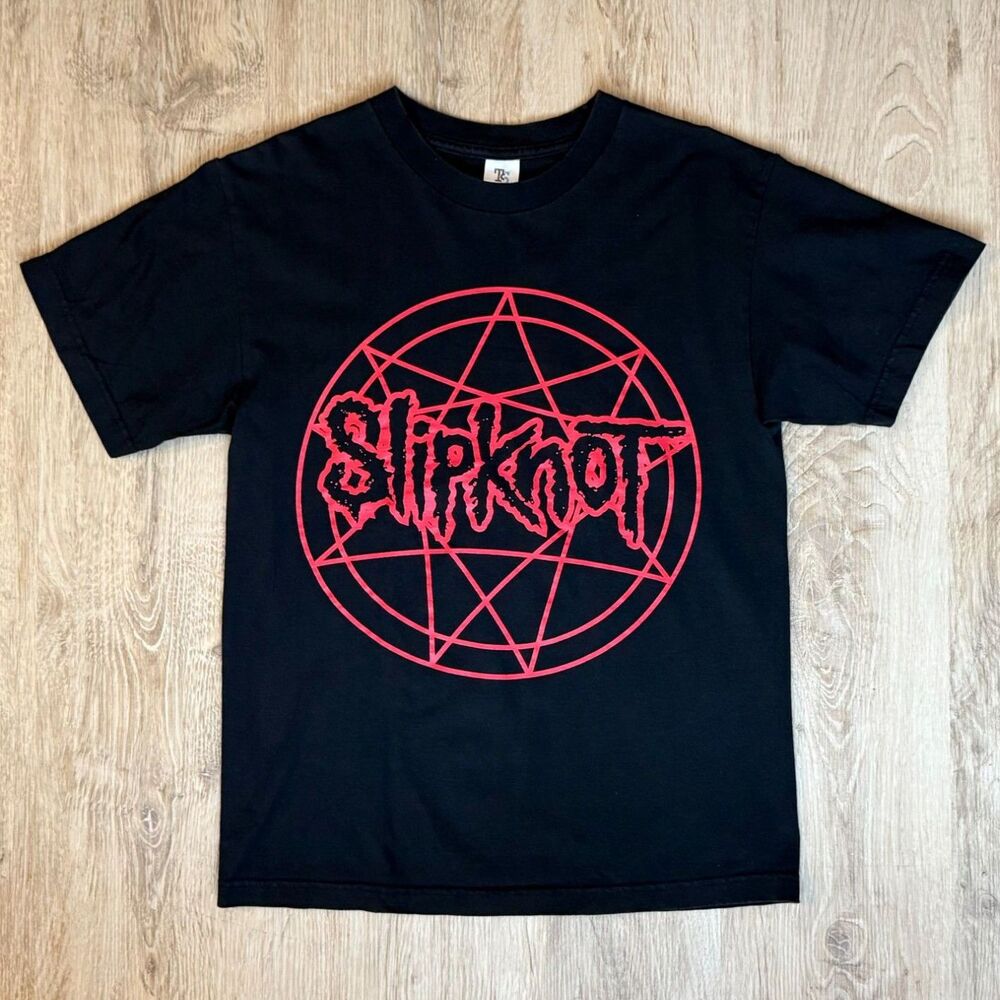 Slipknot Pentagram Graphic T-Shirt Red Black Medium Teestyled Heavyweight